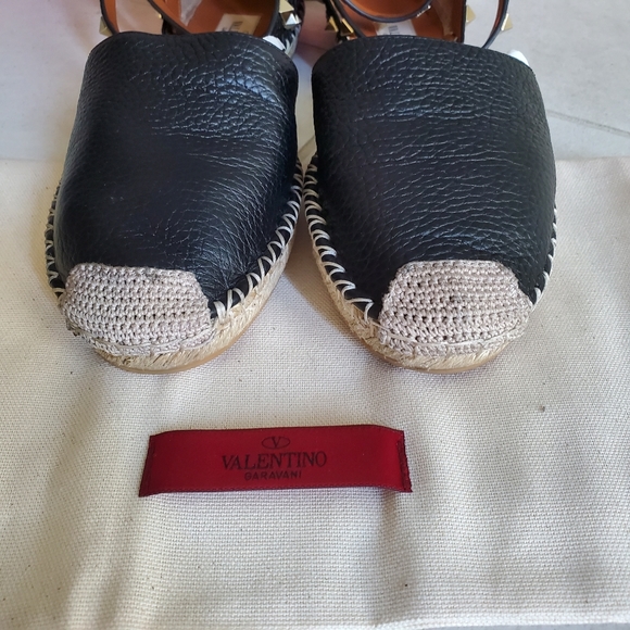NEW Authentic Valentino rockstud espradrilles (7) - Picture 5 of 14